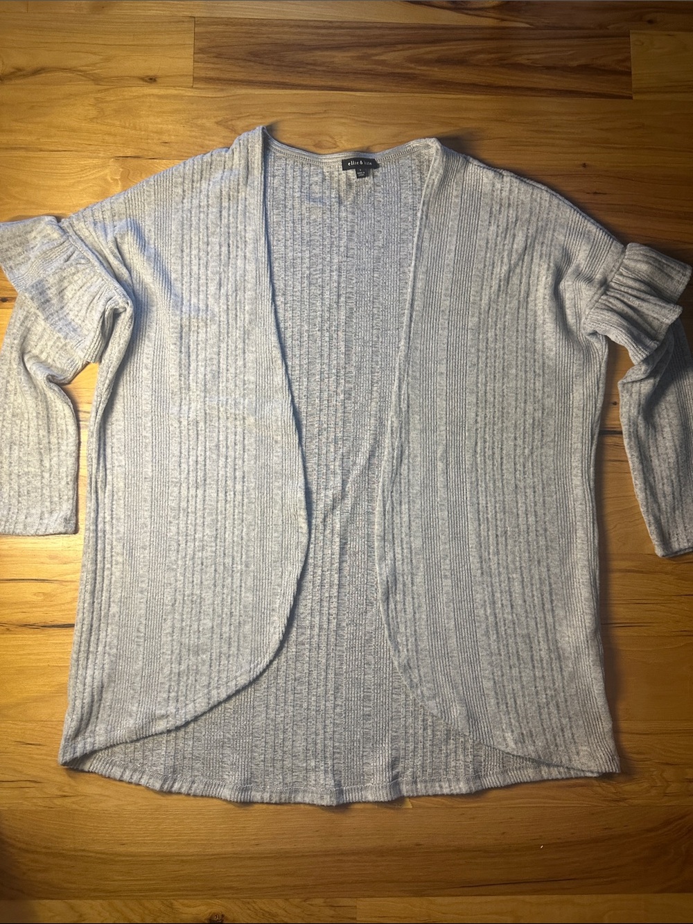 Ellie & Kate Light Gray Ribbed Open-Front Cardigan